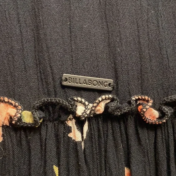 NWT Billabong baby doll dress black floral - Picture 7 of 7